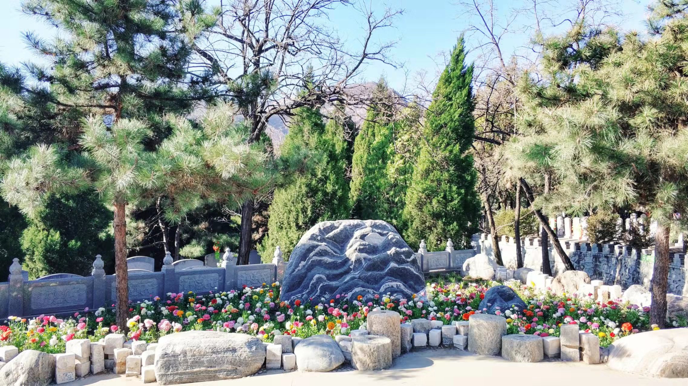 园区实景-温泉墓园1